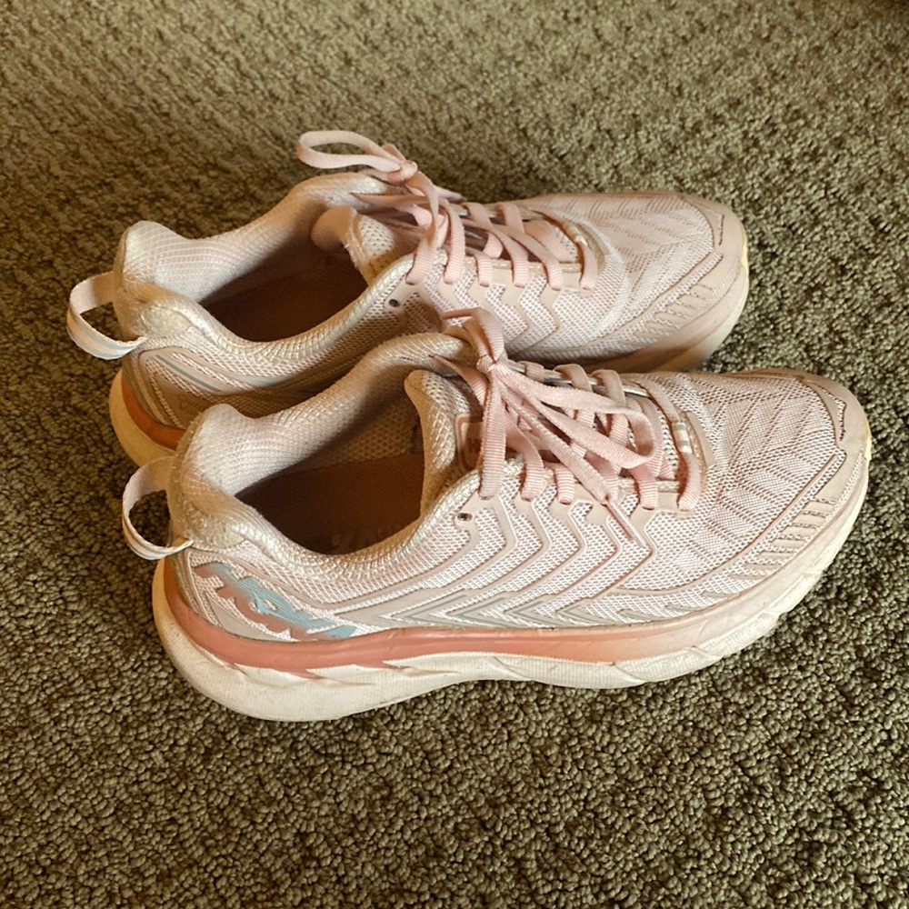 Outdoor Voices Hoka One One Clifton 4